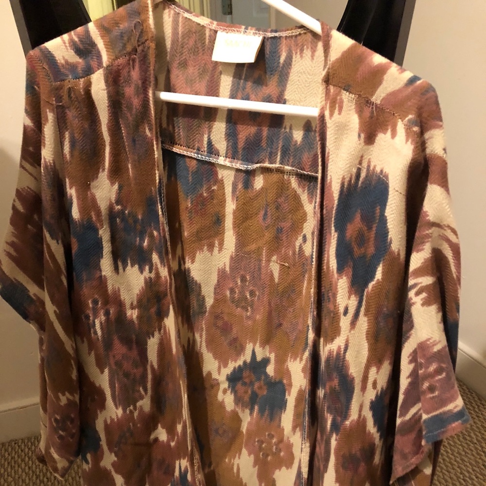Saachi kimono from Anthropologie- hardly worn